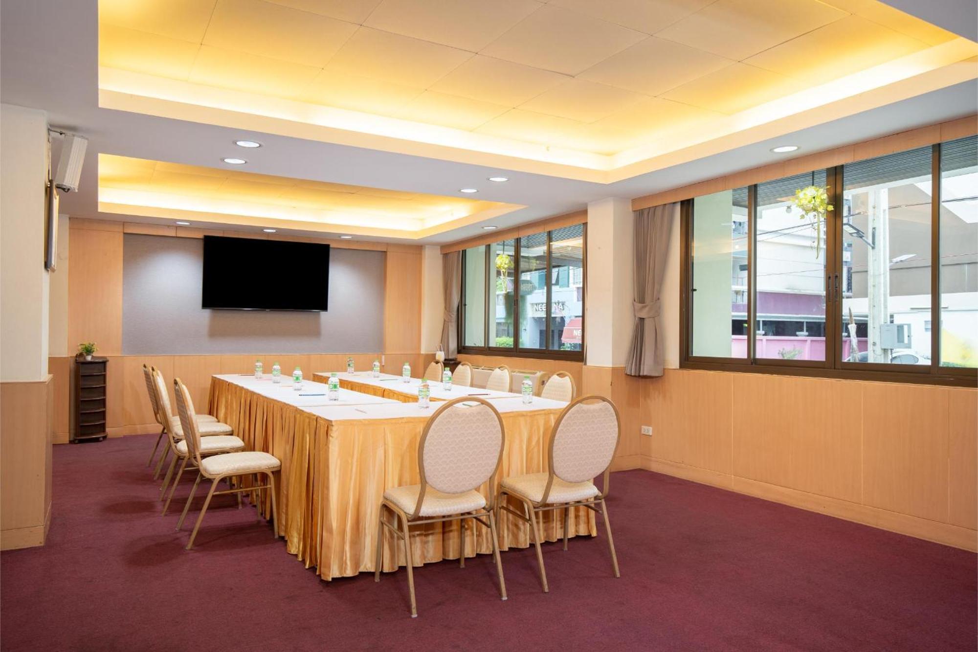 P-Park Hotel בנגקוק מראה חיצוני תמונה